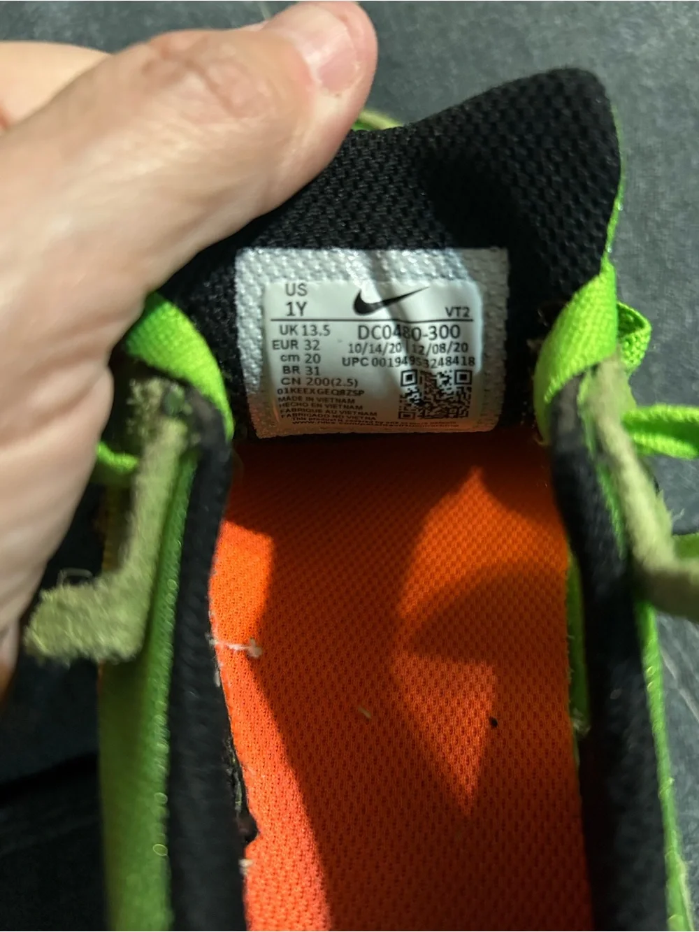 Nike Kids Neon Green Lightweight Sneakers with Black Swoosh